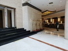 -北京保利大厦酒店(东四十条地铁站店)