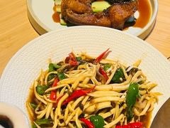 -庐灶江南·江南菜·四合院Bistro(东直门雍和宫·原华侨宾馆店)