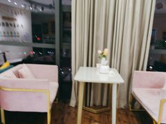 -大白象口腔连锁·矫正·种植中心(玺悦城店)