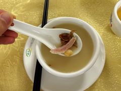 白果猪小肚汤-粤友餐厅