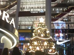 -上海世茂广场(南京东路店)