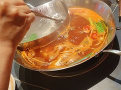 -由衷贵州酸汤牛肉火锅(新桥店)