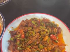 -蓝田九大碗民俗食府(蓝田店)