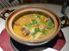 -荣小馆(椒江青悦城店)