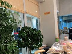 -黄金粥港式·早晚茶(海阳路店)