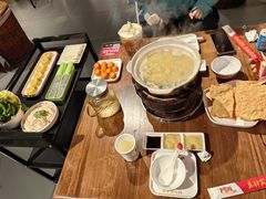 -阿润打边炉·鲜切鸡煲(华漕店)