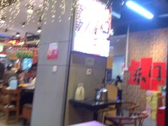 -罗二娘·鲜切牛自助火锅(罗湖东门步行街店)