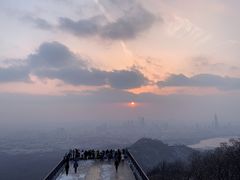 -紫金山山顶公园