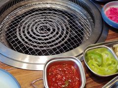 -明洞阿姨·韩式酱蟹烤肉·创意料理(三元桥店)