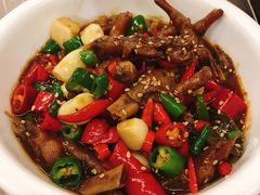 招牌烧鸡脚-小辉哥大排档(船山路总店)