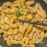 在深圳被这个金沙咸蛋黄焗罗氏虾香迷糊咯🤪