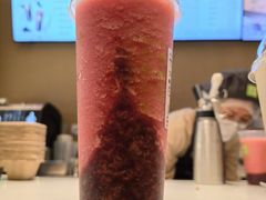 霸气车厘子-奈雪的茶(湖滨银泰in77C区PRO店)