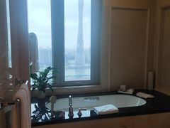 -广州富力丽思卡尔顿酒店