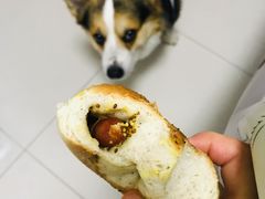 香肠芥末贝果-沁屋面包店(人民东路店)