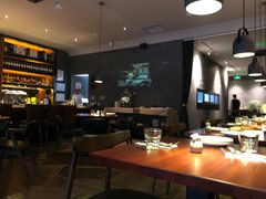 大堂-鹿萤季·营地小馆(皇后公园店)