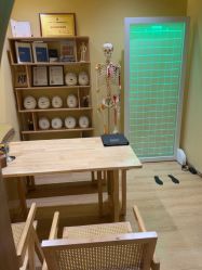 -小颜秘家·韩国整骨