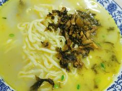 -面婆婆东台鱼汤面(湛江路店)