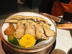 -芸山季·云南野生菌火锅(人民广场来福士店)