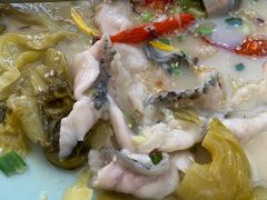 -关里关外·鱼头泡饼(唐冶绿地汇店)