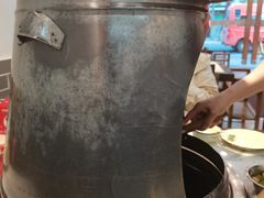 -地锅公社·现炒地锅鸡·地锅鱼·夜宵(罗锦路店)