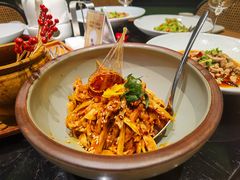 敲糖棒棒鸡-辛香汇·现炒川菜(淮海路百盛店)