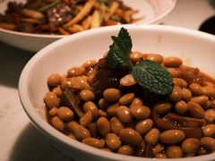 酥焖黄豆猪脚-径山十八道·风味民间菜(华夏之心店)