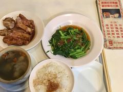 -阿水狮猪脚大王(台中公园店)