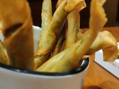 虾仁荠菜卷-老馆子·建德菜·山肴鱼鲜(海威新界店)
