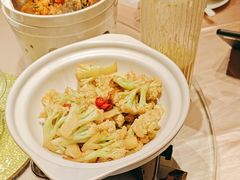 -王府井酒店(金桥港湾店)