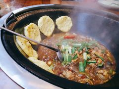 -曹丞相·地锅鸡·地锅鱼(武林店)