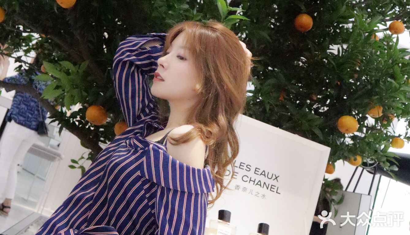 被选为最新的香奈儿之水