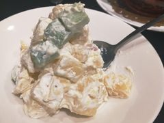 -HOMES上海本帮菜(襄阳公园店)