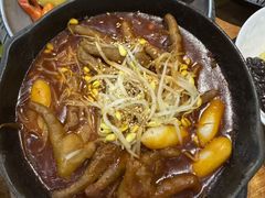 -喇喇排骨火锅·传统韩式脊骨汤(望京西园总店)