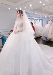 -艾慕婚纱礼服馆(和平店)