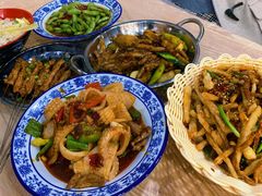 -江城燕子大排档(江汉路步行街店)