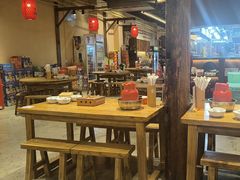 -富正毅三下锅·湘西韵味(天门山索道店)