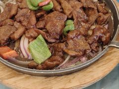 铁板牛肉-侬佳蒸菜馆(听潮店)