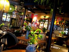 大堂-临界音乐酒馆·小龙虾·江湖菜(华熙LIVE·鱼洞店)