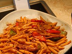 -大中华希尔顿酒店-念自助餐·嗨啤·小龙虾
