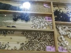 -陇上全荟兰州传统牛肉面(延吉路店)