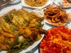 -何适山庄·团餐住宿(水长城P2停车场店)
