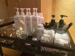 -菲秀家科技美颜SPA生活馆