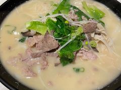 三鲜桂林米粉-漓江又一軒·广西菜·桂林米粉(梅林店)