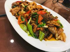 -金三角海鲜美食城(津北公路店)