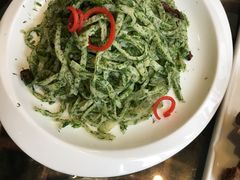 小茴香拌煎饼-李记搅团•非遗陕菜(三桥店)