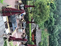 -楠柏弯休闲山庄(梨花溪店)