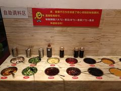 -滇香肴·云南菜蒸汽石锅鱼(云南北路店)