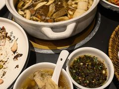 -黔蘑菇四季餐厅(观山湖店)