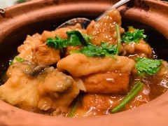 咸鱼鸡粒豆腐煲-衡山汇·高级粤菜(霄云路店)