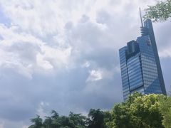 -熊猫一间店欧式奶茶铺